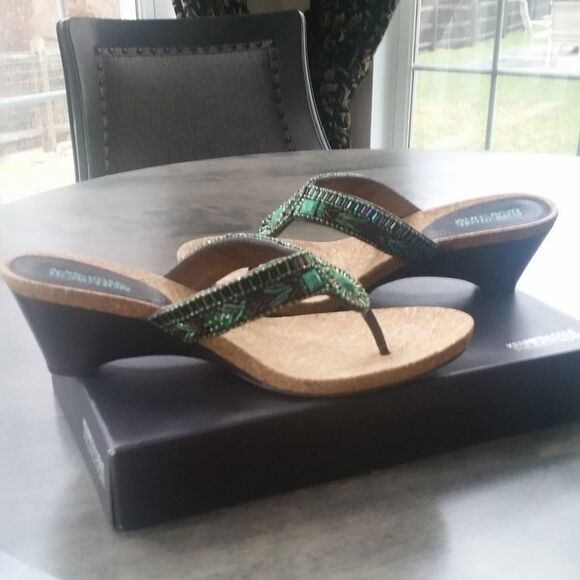 Kenneth Cole Reaction Stepping Zone sandals - Picture 1 of 3
